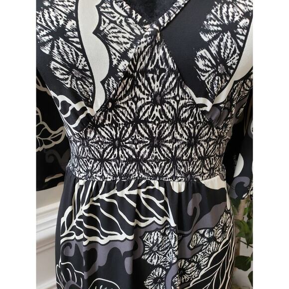 Suzie Knee Length Dress Womens Large Black & White Geo Print Short Sleeve V-Neck - Picture 5 of 10